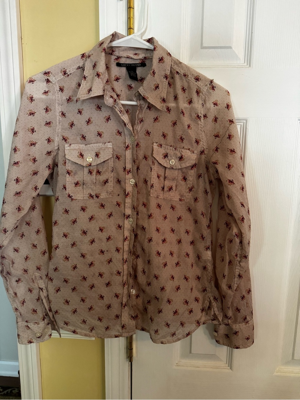 Lucky Brand Floral Button Down Shirt XS 100% Cotton Roll Tab Sleeves Women’s